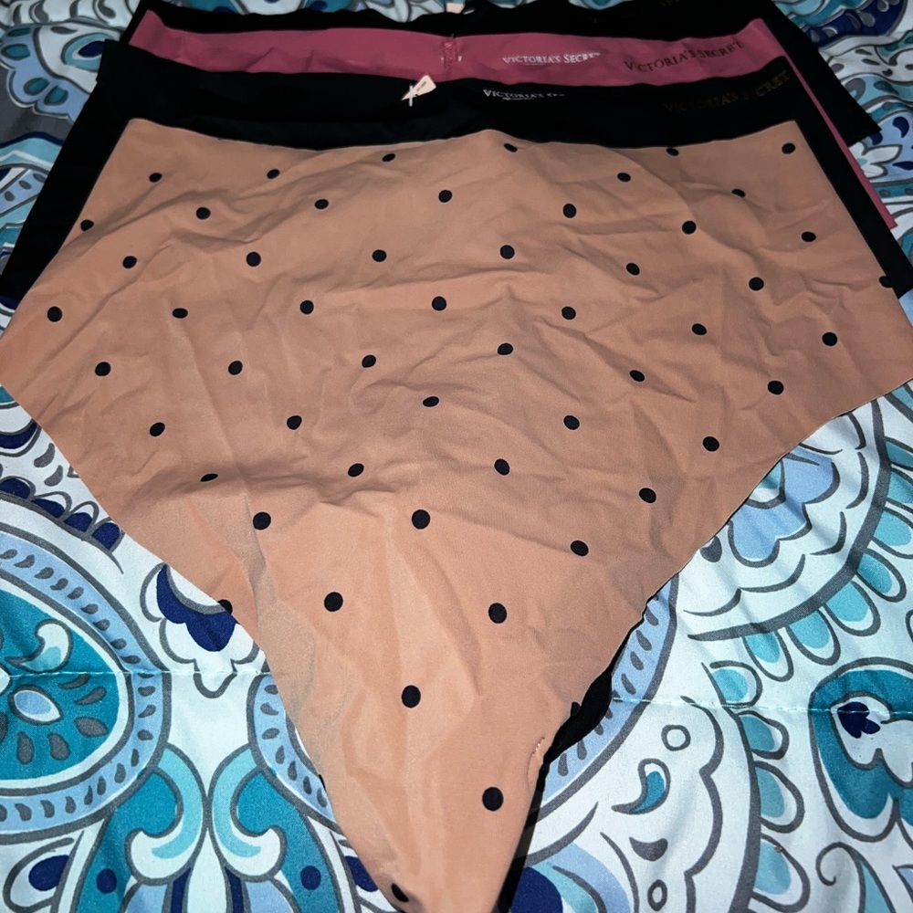 Brand new thing Victoria secret underwear all size large